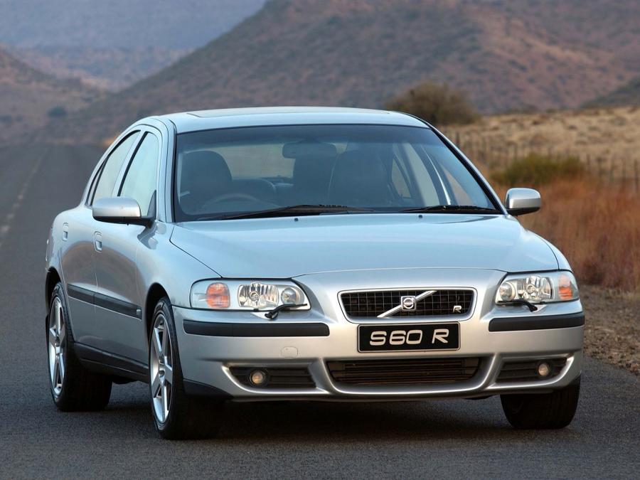  Volvo S60 R 2004 года  (ZA) (фото 1 из 21)
